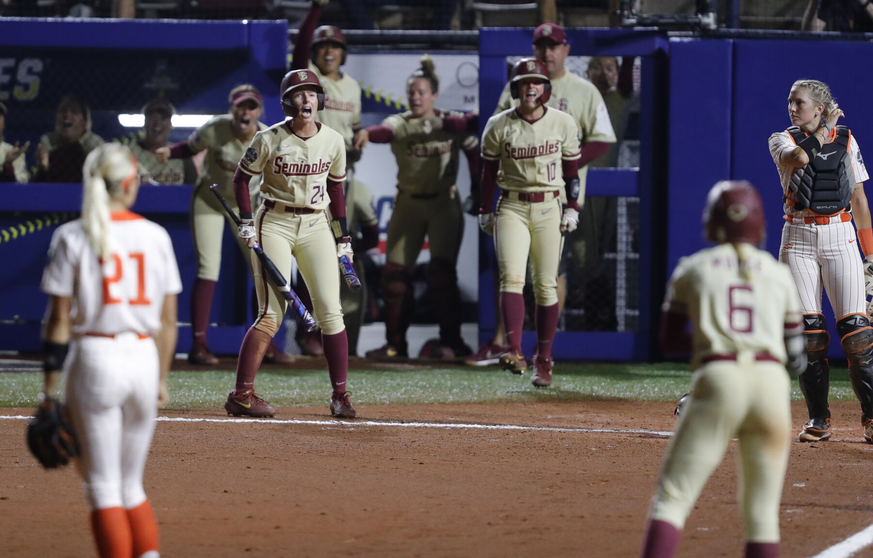 WCWS Florida St Oklahoma St Softball